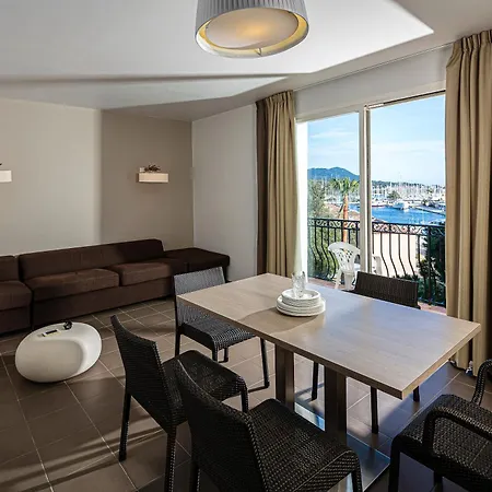 Aparthotel De L'helios - Ile Des Embiez *